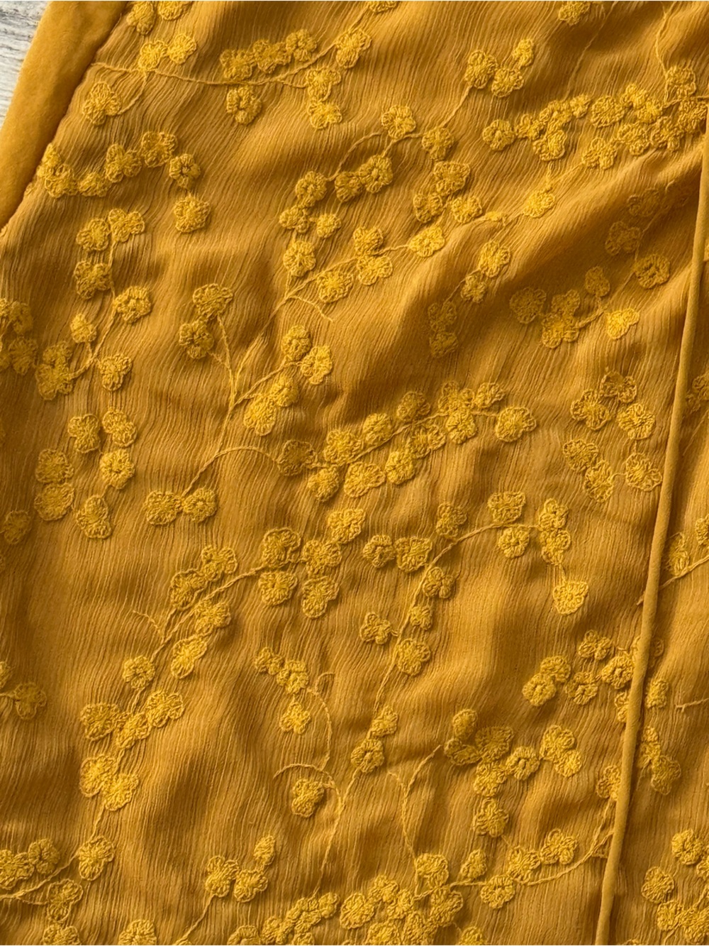 Maeve Anthropologie Embroidered lace up mustard tank top size 8 - Picture 9 of 14